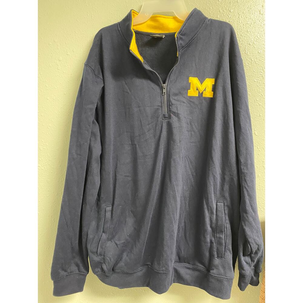Colosseum Michigan State half zip blue sweatshirt- XXL-NWT-NN